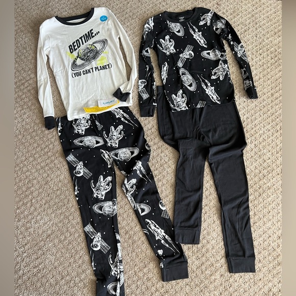 New Carters Glow in the Dark Bedtime You can’t planet pjs - Picture 4 of 12